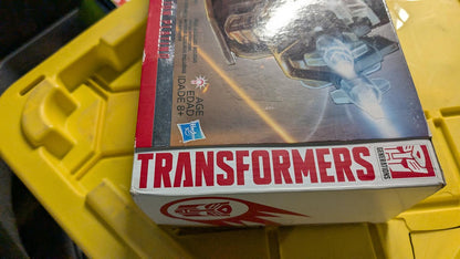 Hasbro Transformers Generations Optimus Prime Platinum Edition Year Of The Goat