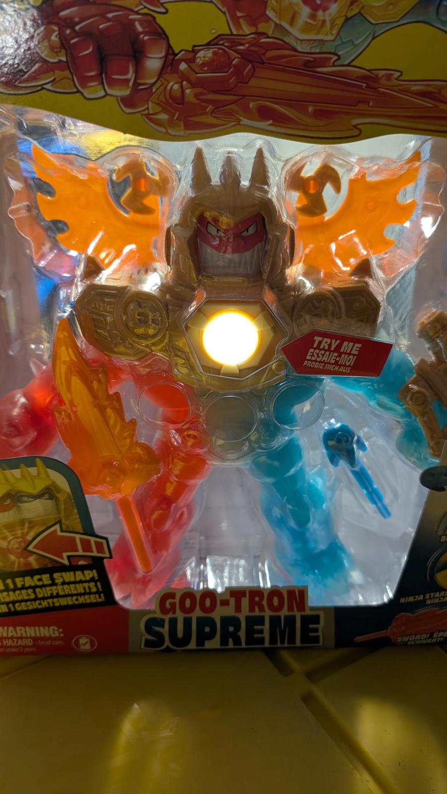 Heroes of Goo Jit Zu Meteor Madness Goo-Tron Supreme Action Figure New In Box
