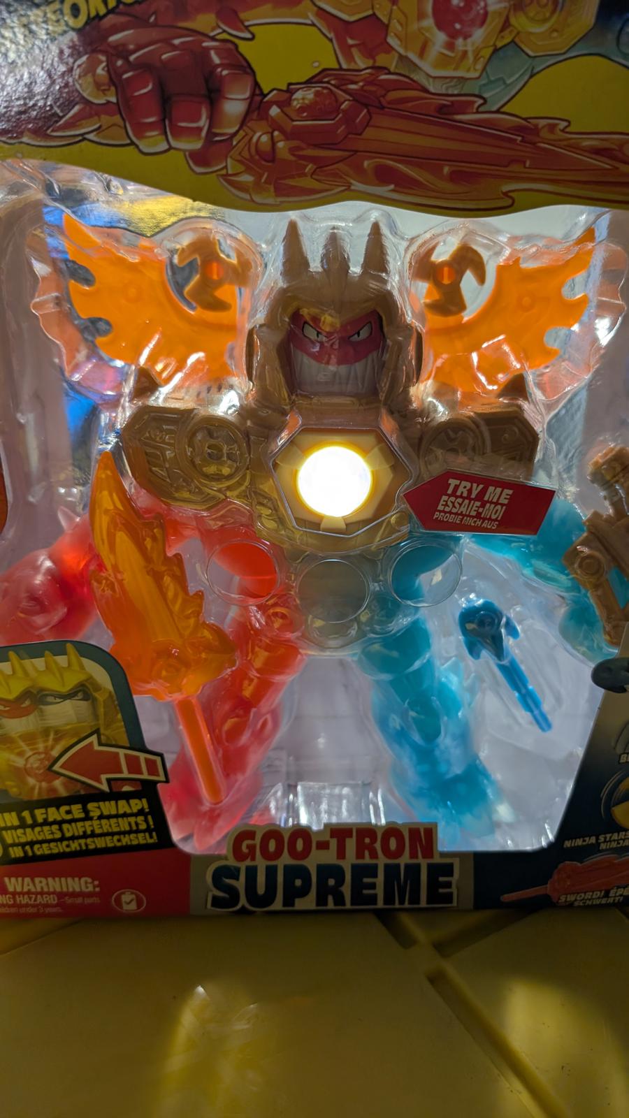 Heroes of Goo Jit Zu Meteor Madness Goo-Tron Supreme Action Figure New In Box