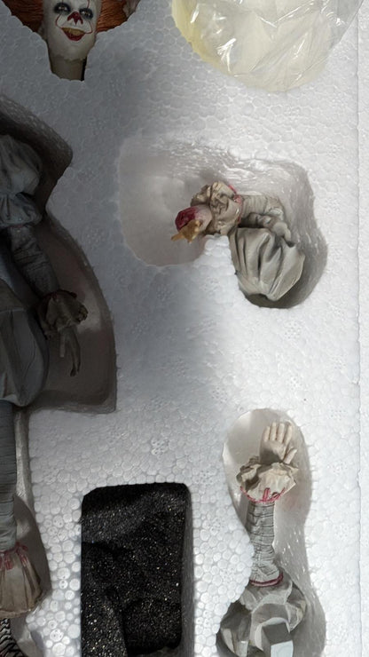 Iron Studios Pennywise Horror Series 1/6 Scale Figure