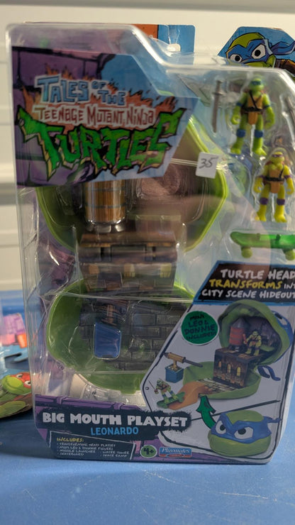 Tales of the Teenage Mutant Ninja Turtles Big Mouth Playset Leonardo