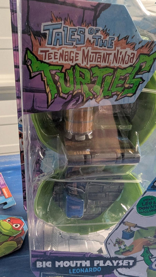 Tales of the Teenage Mutant Ninja Turtles Big Mouth Playset Leonardo