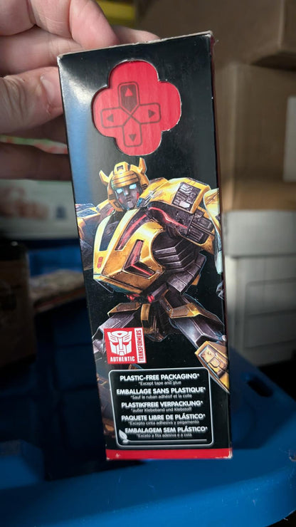 Transformers Studio Series War for Cybertron Bumblebee Action Figure
