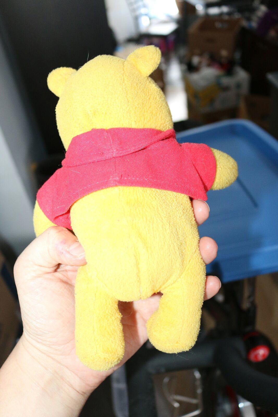 Disney Winnie the Pooh PLush Small 6" toy cute bear Disney Charactere no tag