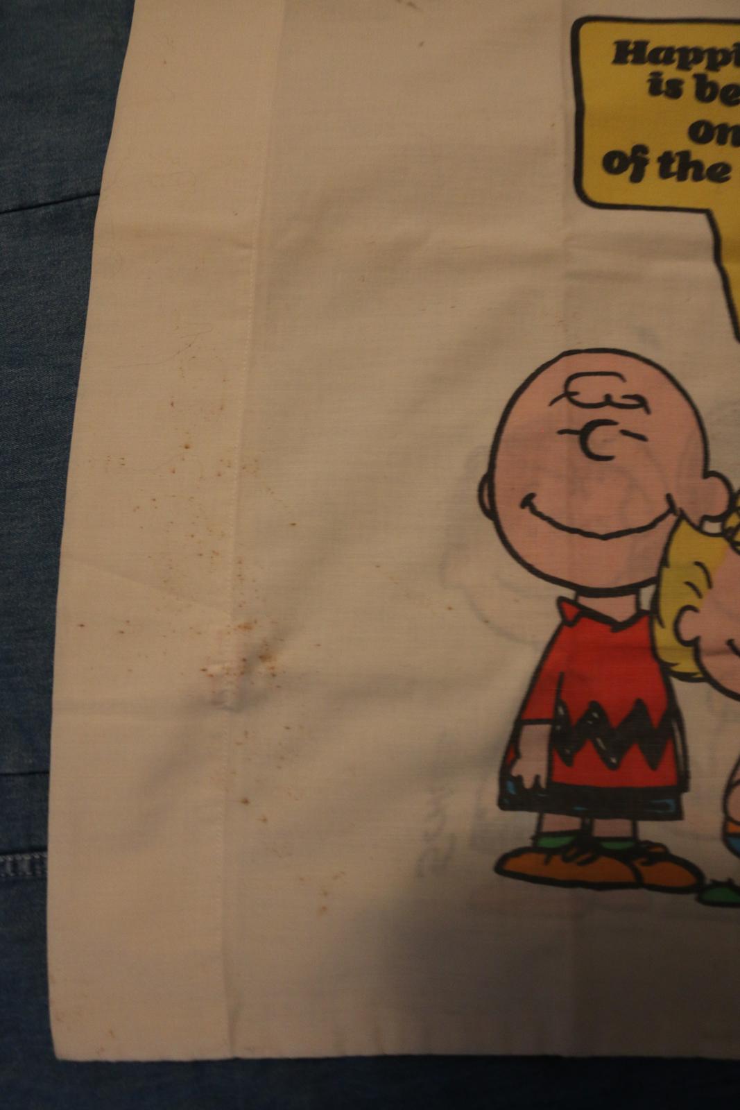 Vintage Peanuts Snoopy Pillowcase – Happiness Quote – 70s 80s – See Flaws