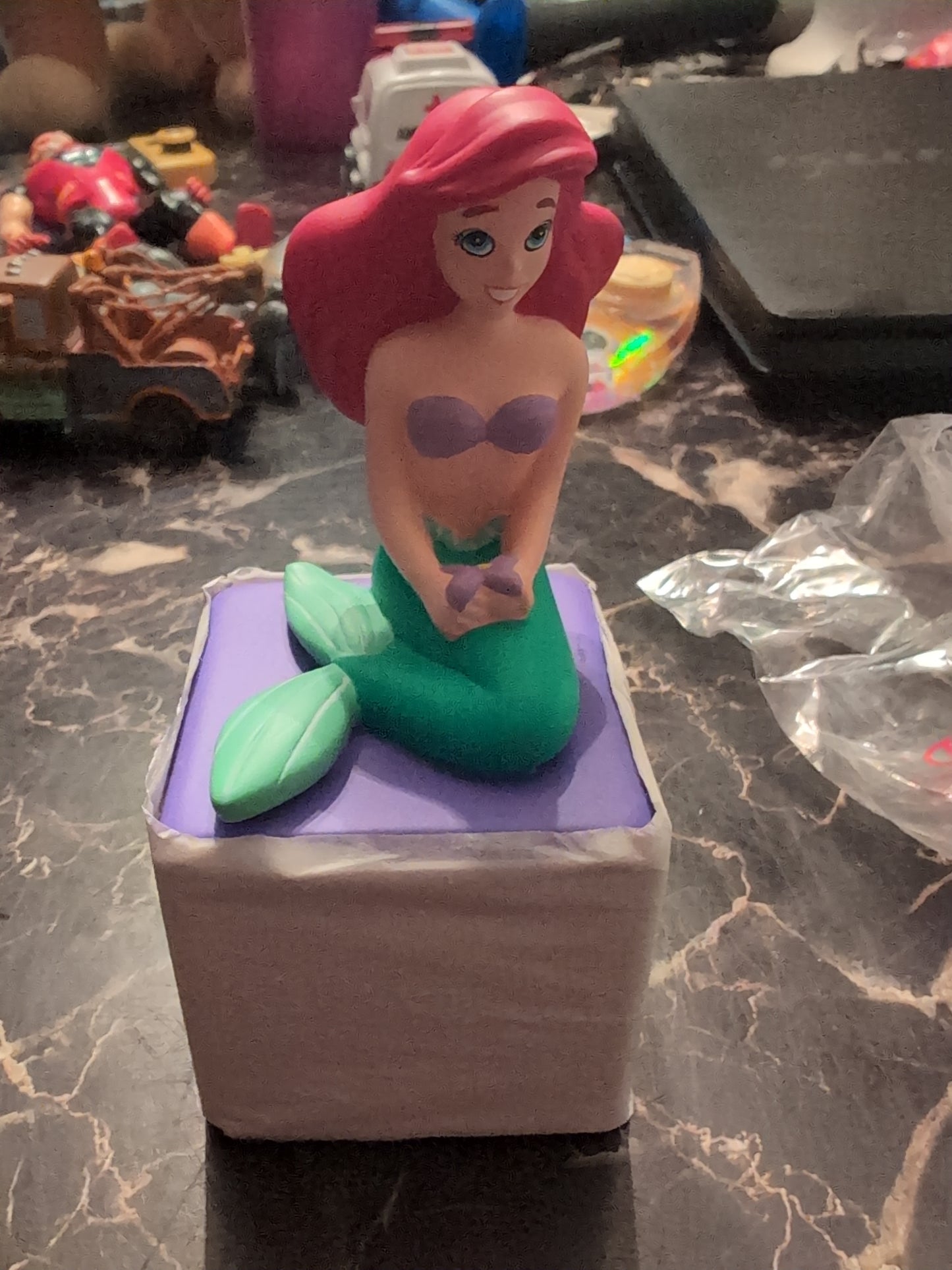 Grolier Collectibles Disney The Little Mermaid Ariel Figurine mini statue Purple Base NEW
