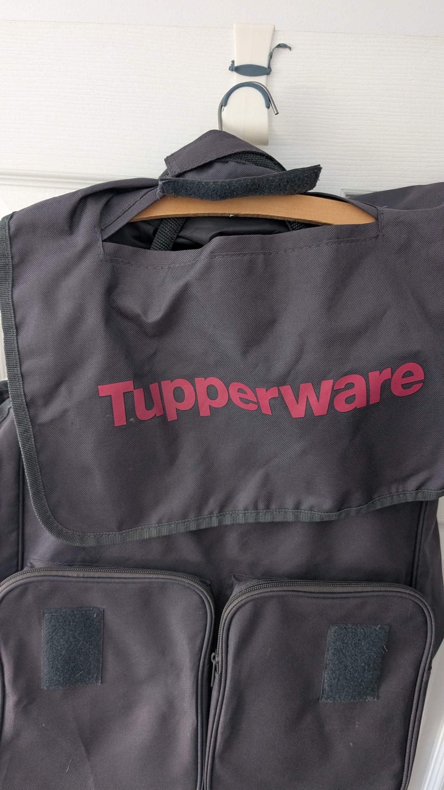 Vintage Tupperware Consultant Tote Duffle Shoulder Bag Organizer Black Logo