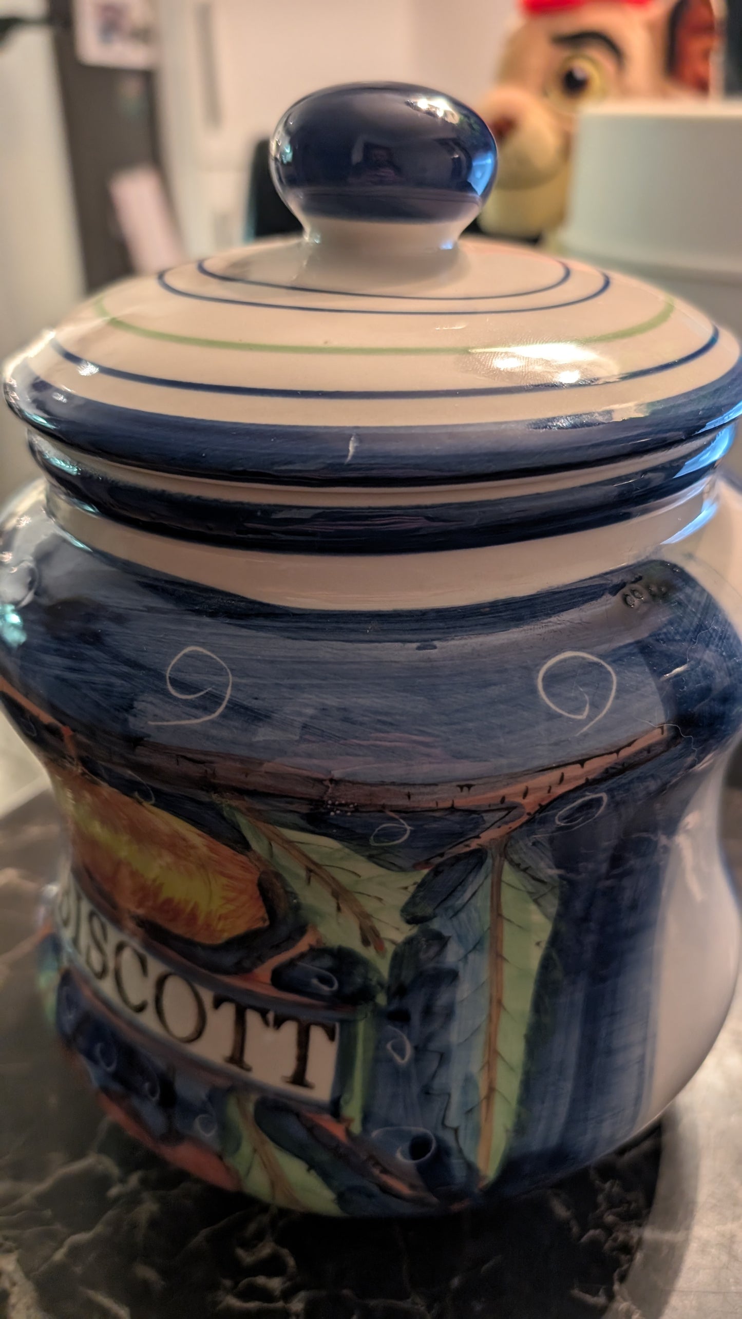 Decorative Ceramic Biscott Jar with Lid – Hand-Painted Style Kitchen Canister
