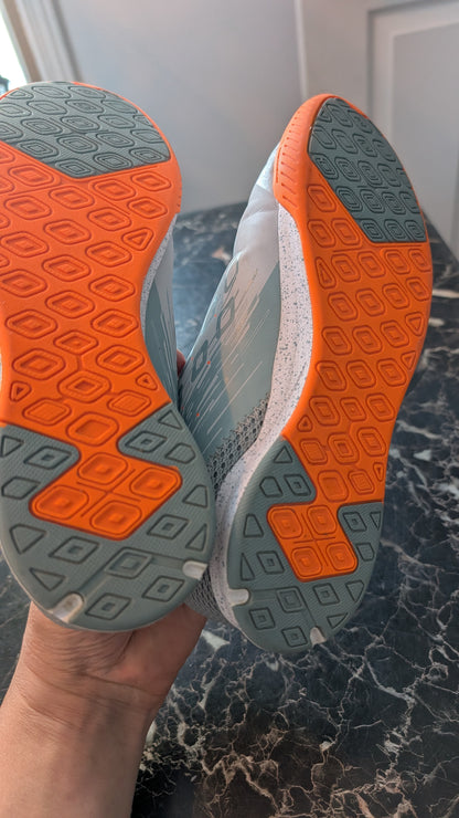 Decathlon Kipsta Indoor Soccer Shoes Futsal IC US 7 EU 40 Gray Orange