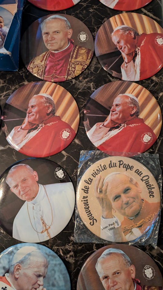 Vintage 1984 Pope John Paul II 6” Papal Visit Canada Commemorative buttons – Lot of 14