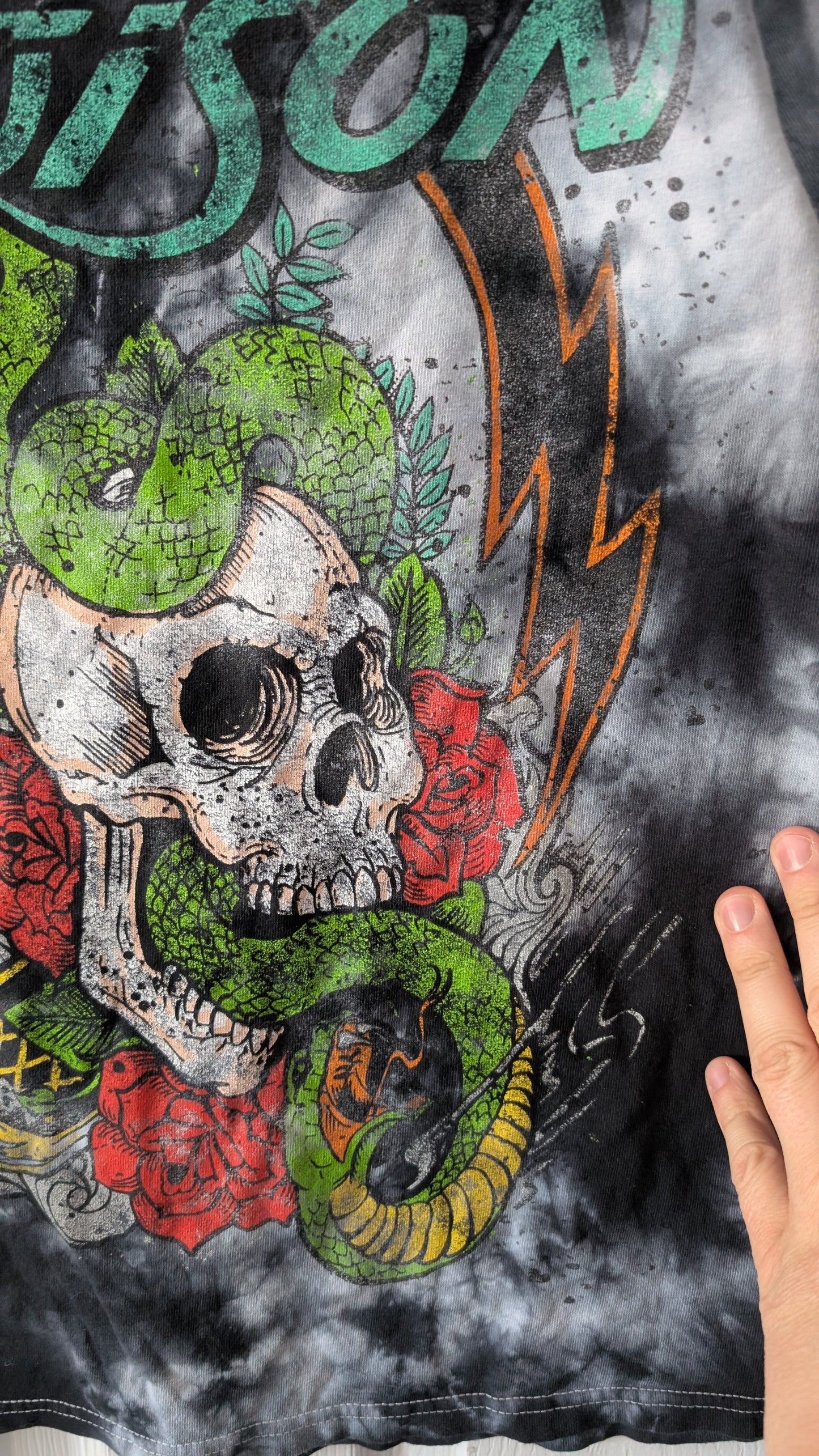 Poison Band T-Shirt Skull Snake Graphic Tie Dye Black Adult Small