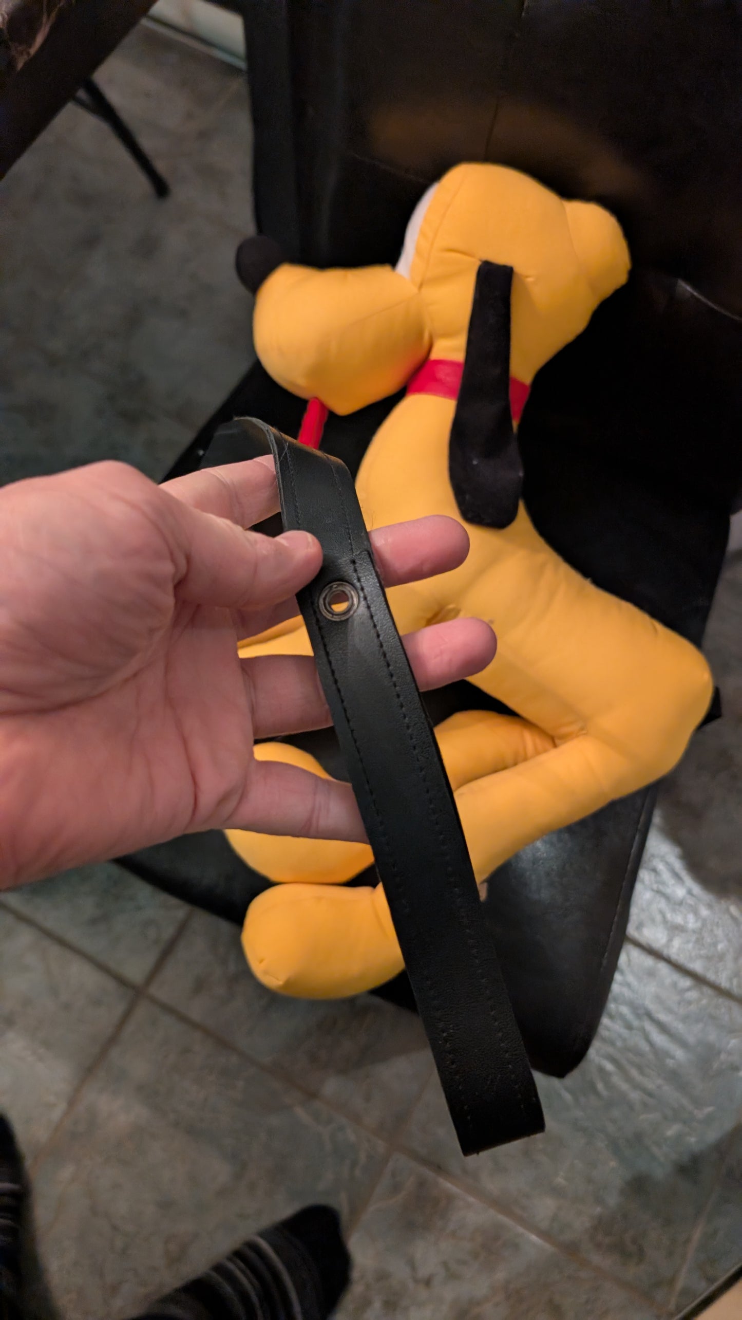 Vtg Disneyland WDW Pluto Plush Toy with Leash Disney Parks Exclusive Stuffed Dog