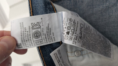 Levi’s 505 5-Pocket Blue Jeans Men’s 38x32 | Classic Fit | Distressed Leather Patch