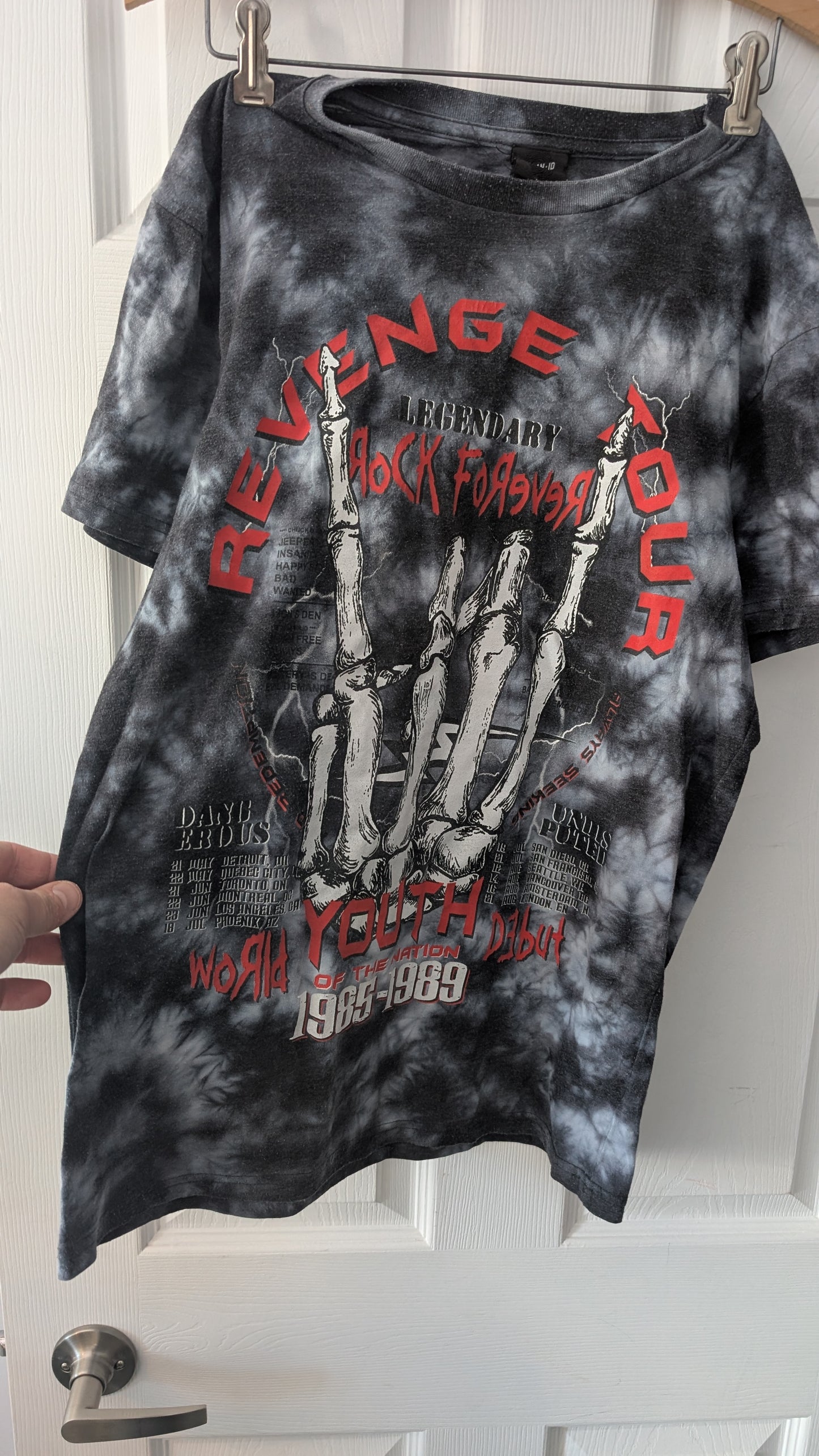 P.O.D. Youth of the Nation Tie Dye T-Shirt Unisex small Black Graphic Rock Tee