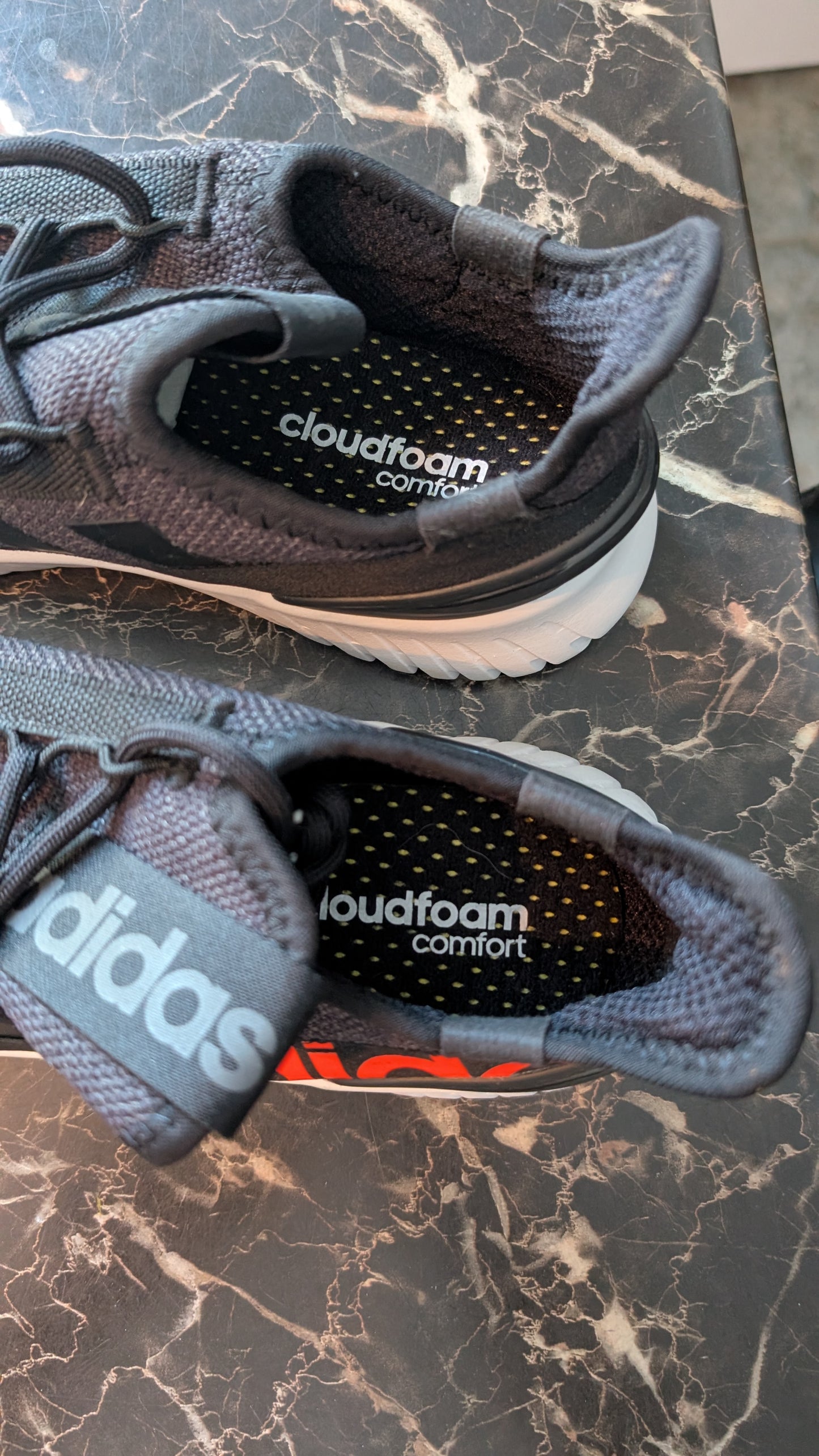 Adidas Cloudfoam Comfort Running Shoes Men’s US 10 Black Red H00275