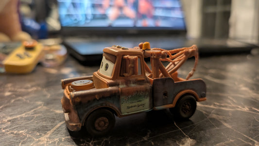 Disney Pixar Cars Tow Mater Diecast Tow Truck 1:55 Scale – cable guy – Loose