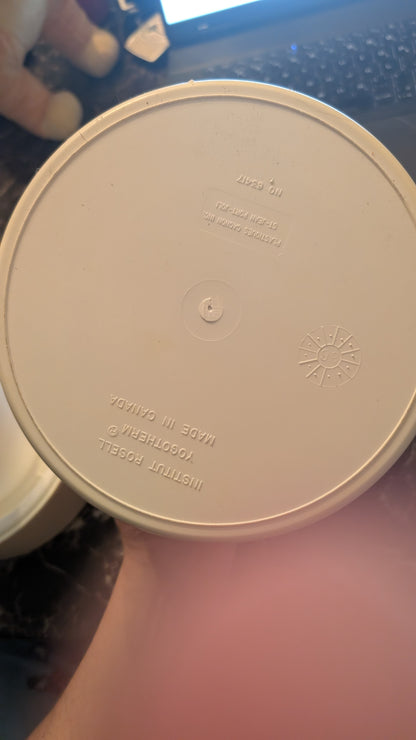 Vintage Yogotherm Yogurt Maker Container – Made in Canada – Institut Rosell IPL