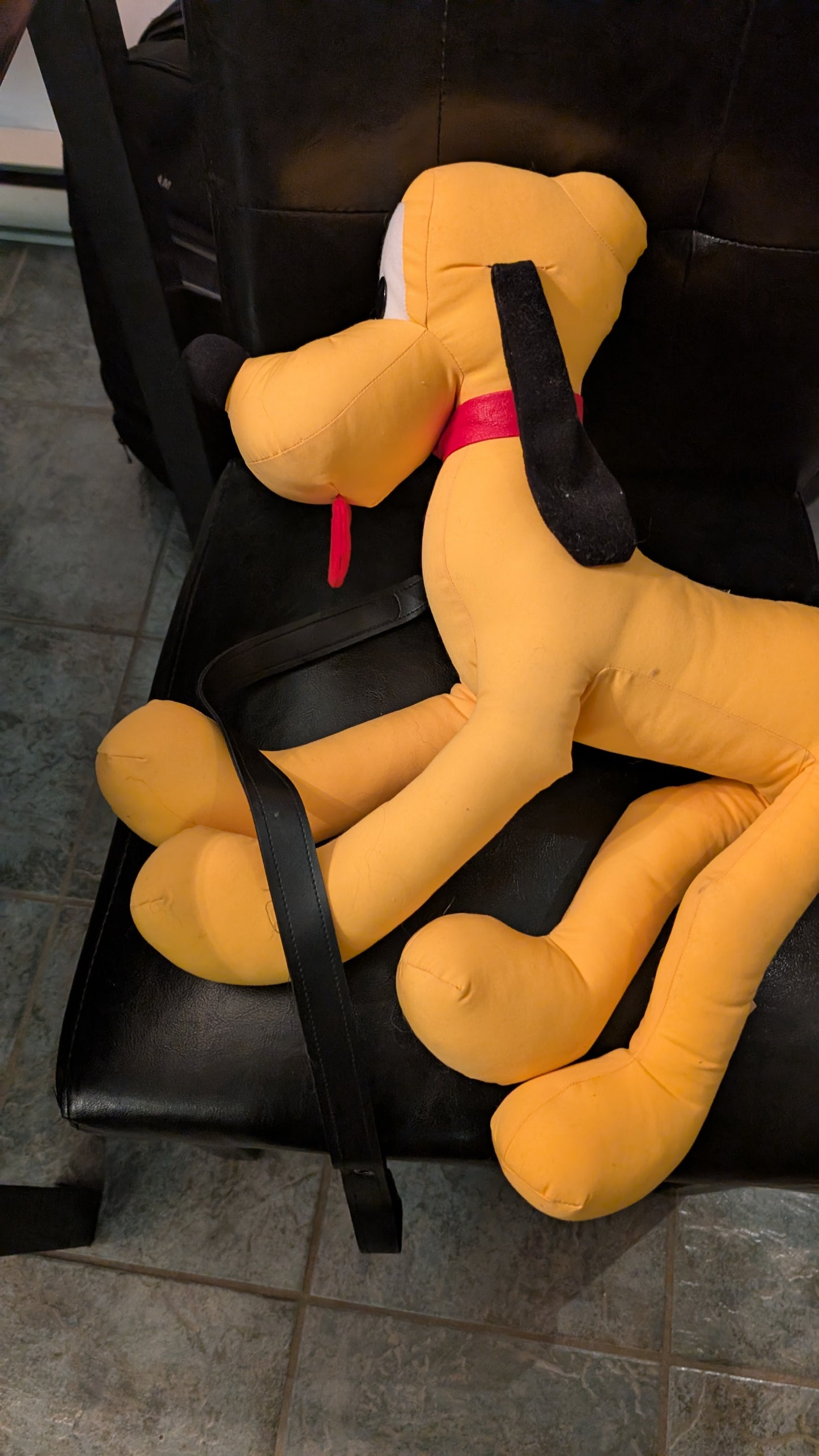 Vtg Disneyland WDW Pluto Plush Toy with Leash Disney Parks Exclusive Stuffed Dog