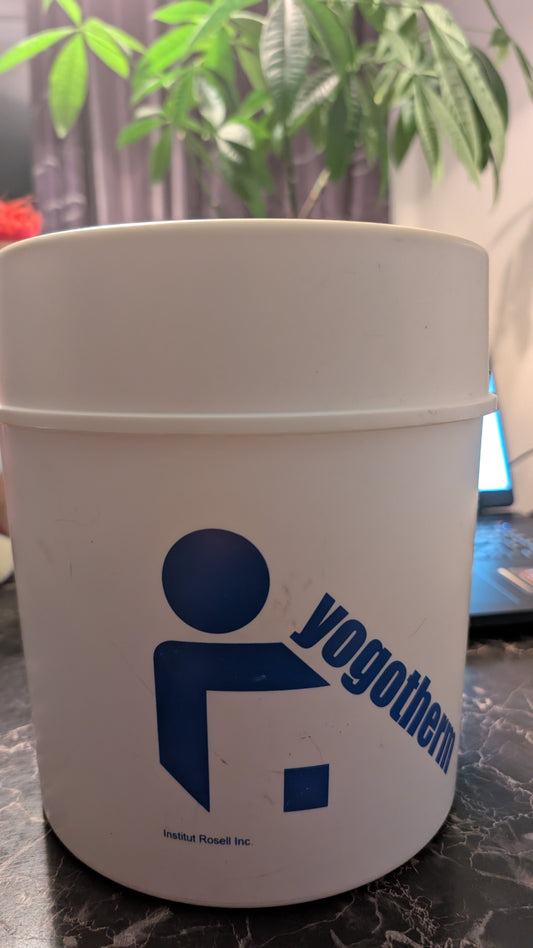 Vintage Yogotherm Yogurt Maker Container – Made in Canada – Institut Rosell IPL