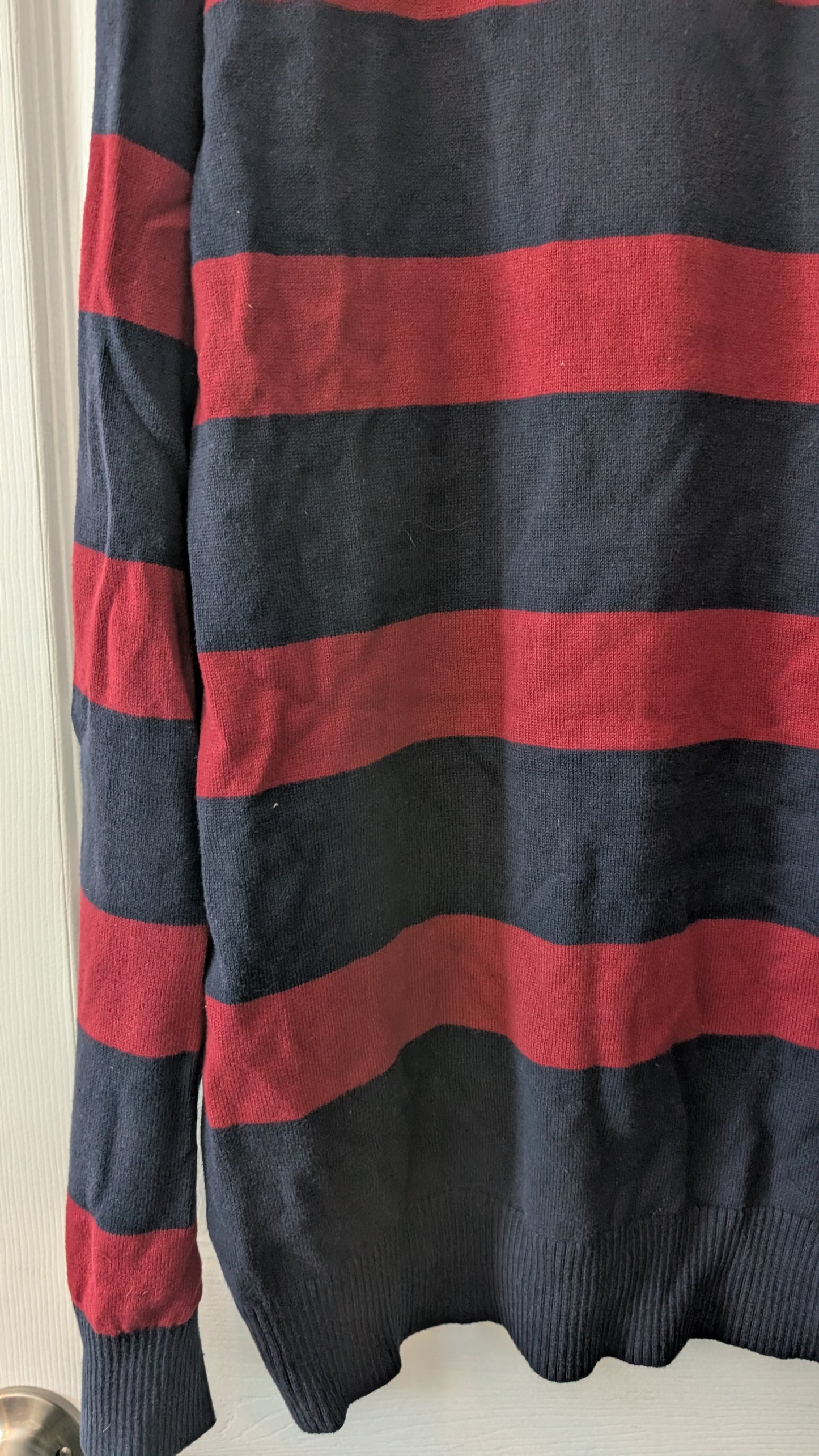 Tommy Hilfiger Men’s V-Neck Sweater Red Navy Stripe 100% Cotton Size XXL