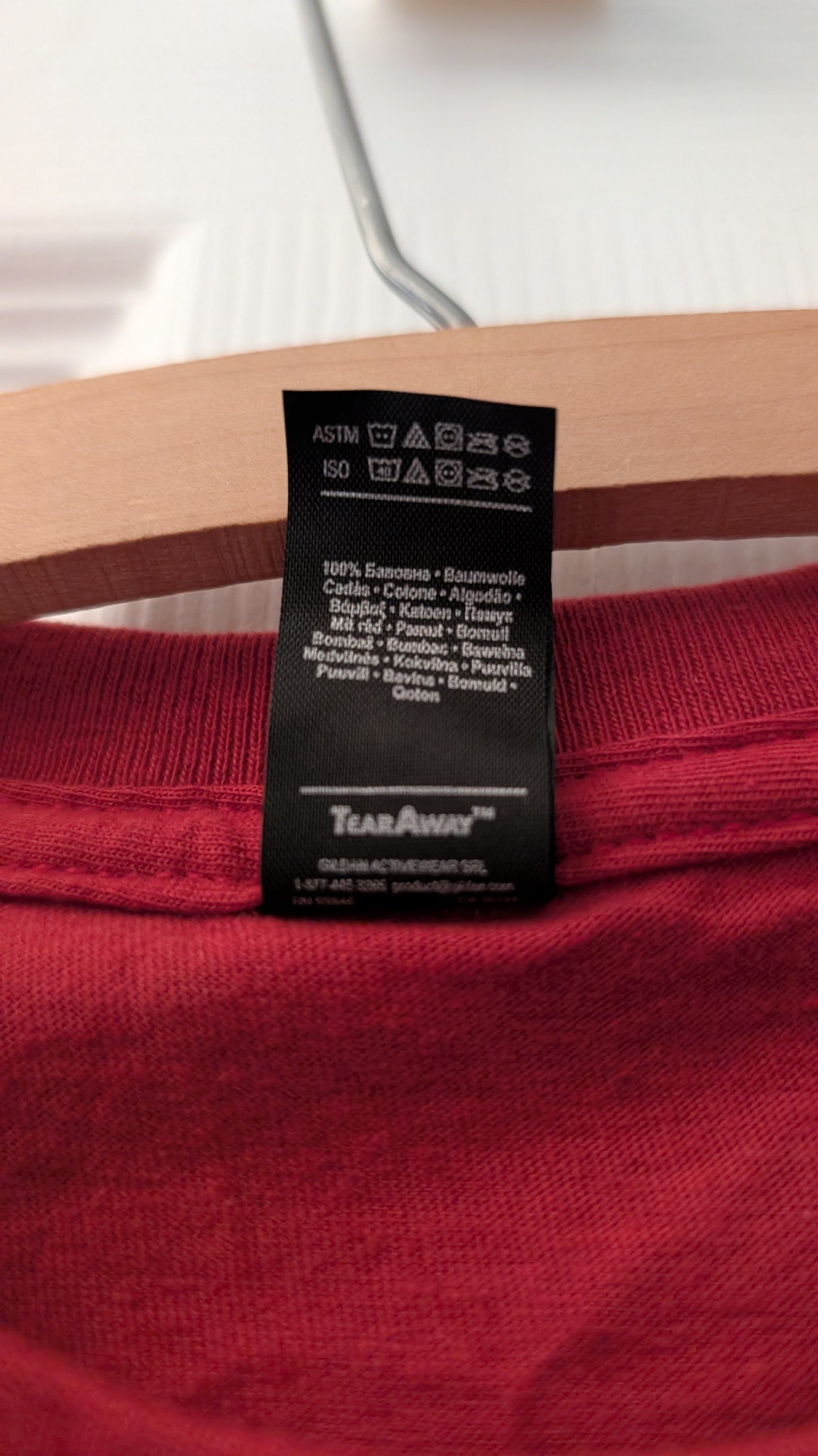 Ubisoft Quebec Assassin’s Creed Dev Team T-Shirt Red Abstergo Logo Anvil S