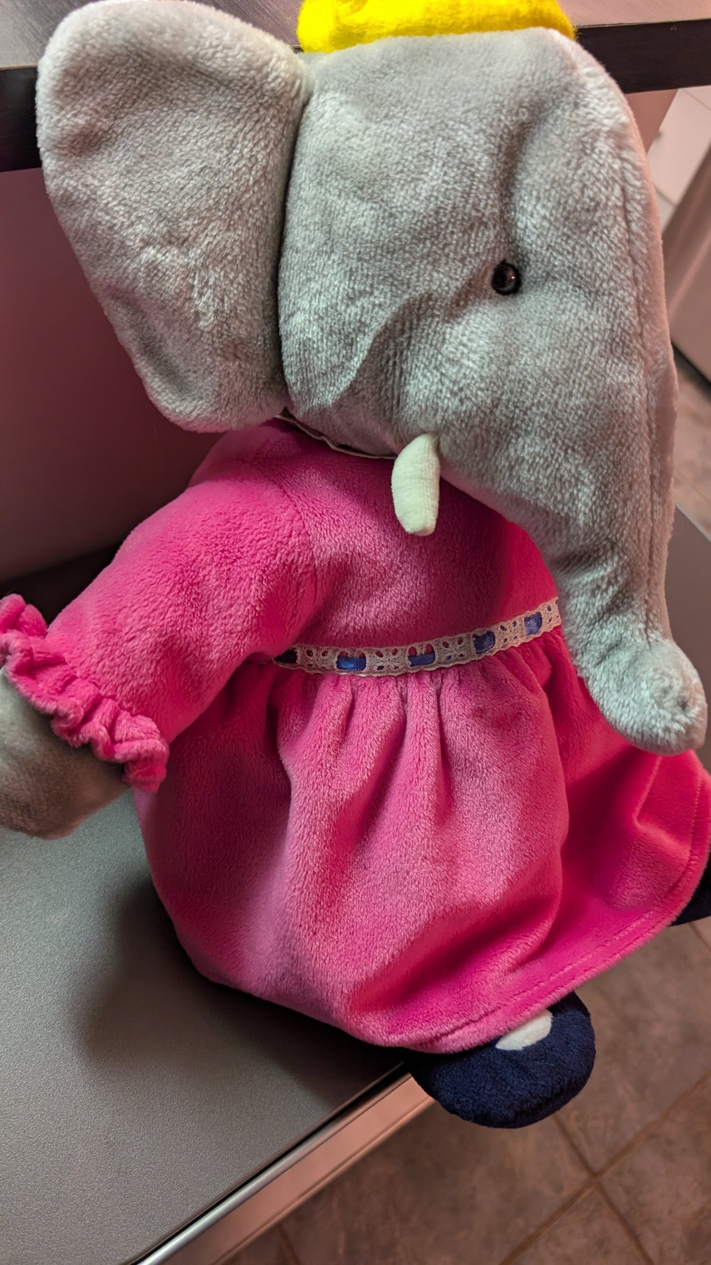 1989 Gund Babar Queen Celeste 16" Plush Sitting Stuffed Elephant Animal