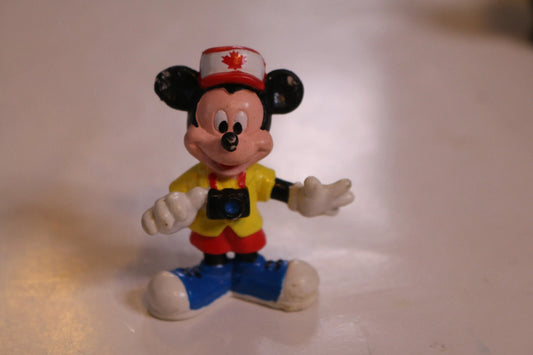 Mickey Mouse Camera Photographer PVC Figure Applause Canadian Baseball Hat
