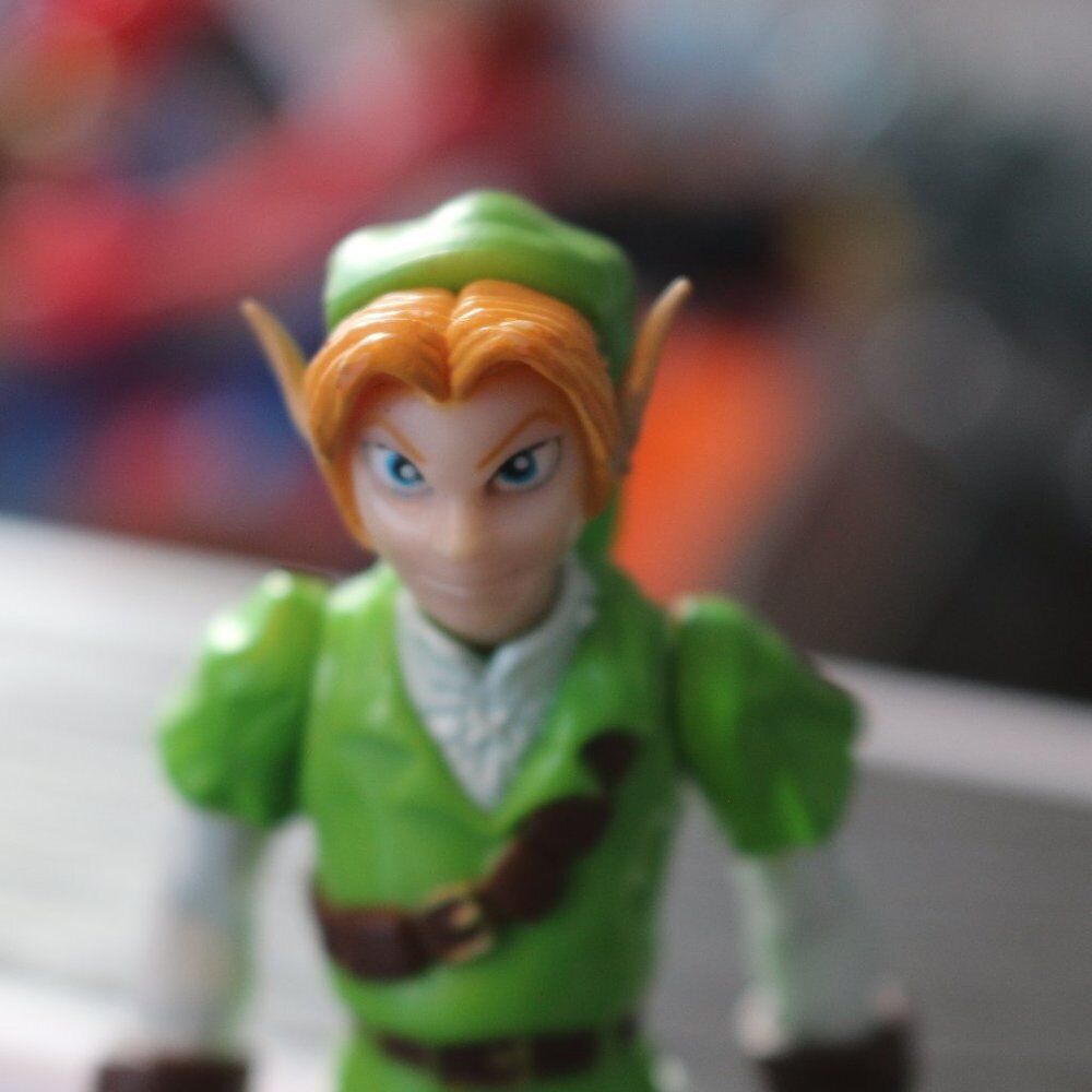 Link Action Figure 4 High Legend Of Zelda Ocarina Of Time Nintendo To –  Omniphustoys