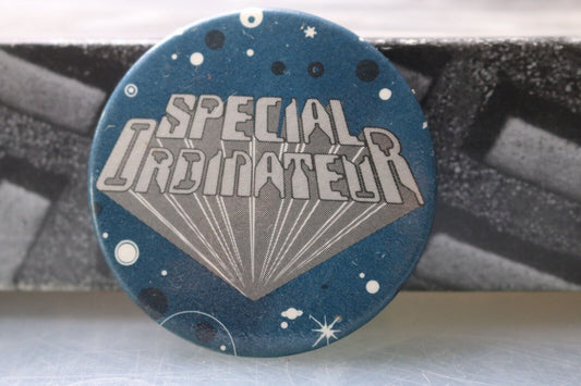 Macaron Pinback Vintage Special Ordinateur Space Design Written Robot Computer