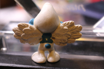 Smurfs 20071 Flying Smurf Angel Feather Wings Pvc Figure Vintage Toys 80'S Toy