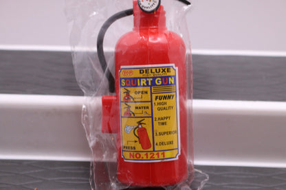 Joke Creative Toy Mini Fire Extinguisher Style Squirt Water Gun ~Wh Sealed