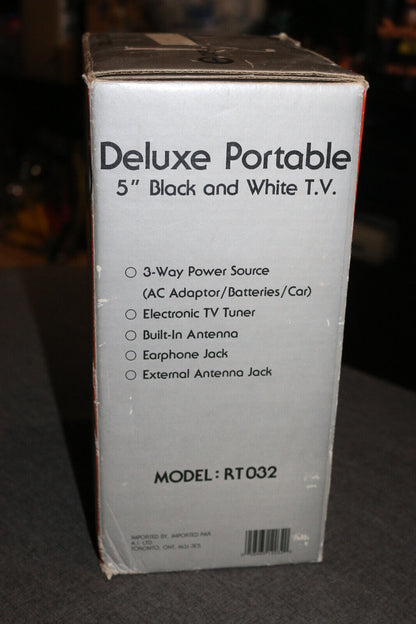 Vintage Curtis Tv Deluxe 5" Portable  Black And White T.V. In Box Modele : Rt032