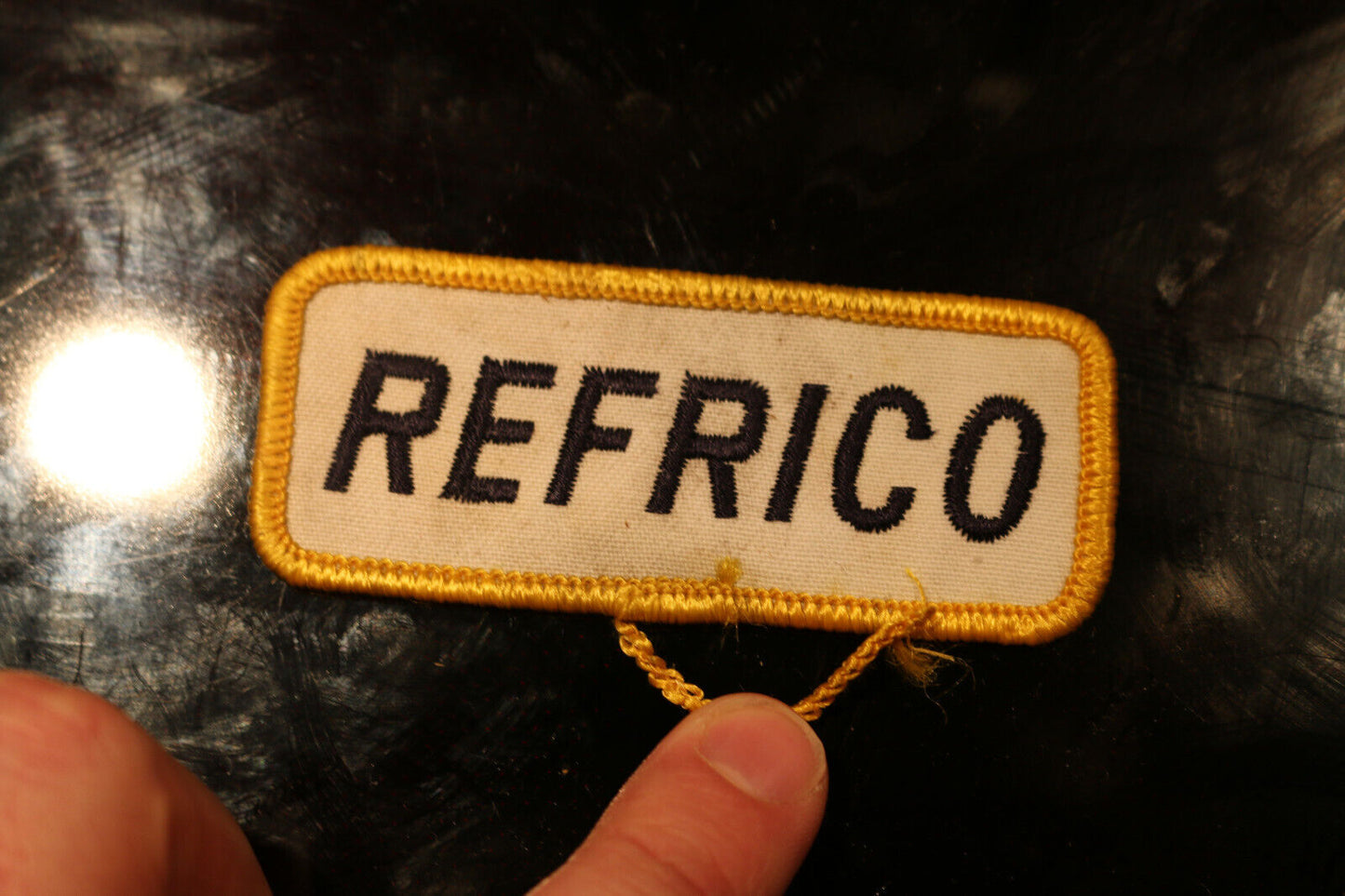 Vintage Shoulder Patche Souvenir Refrico