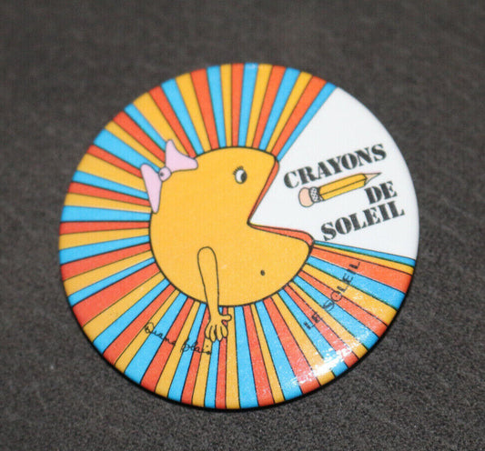 Crayons De(Le) Soleil Journal Miss Pacman Québec Canada Buttons Pin Back Macaron