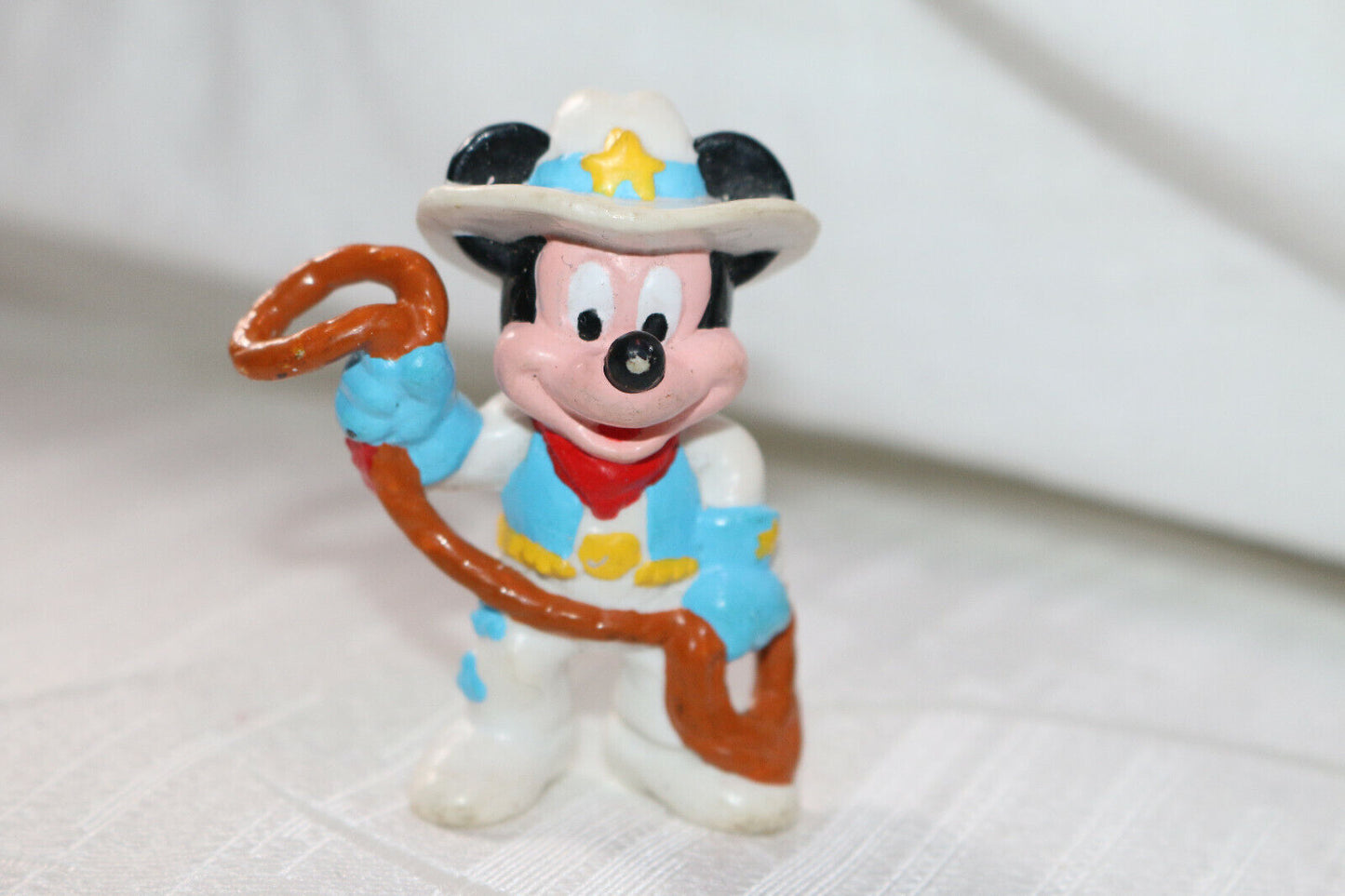 Rare Vintage 2.5" Mickey Mouse Clubhouse Lasso Cowboy Pvc Action Figure Applause