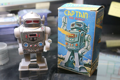 Captain The Robot Vintage Wind Up Walking Robot Toy Mtu Korea Tin Toy With Box