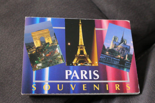 Vintage Post Card France Paris Souvenirs Tour Effeil Joconde Notre-Dame Lot