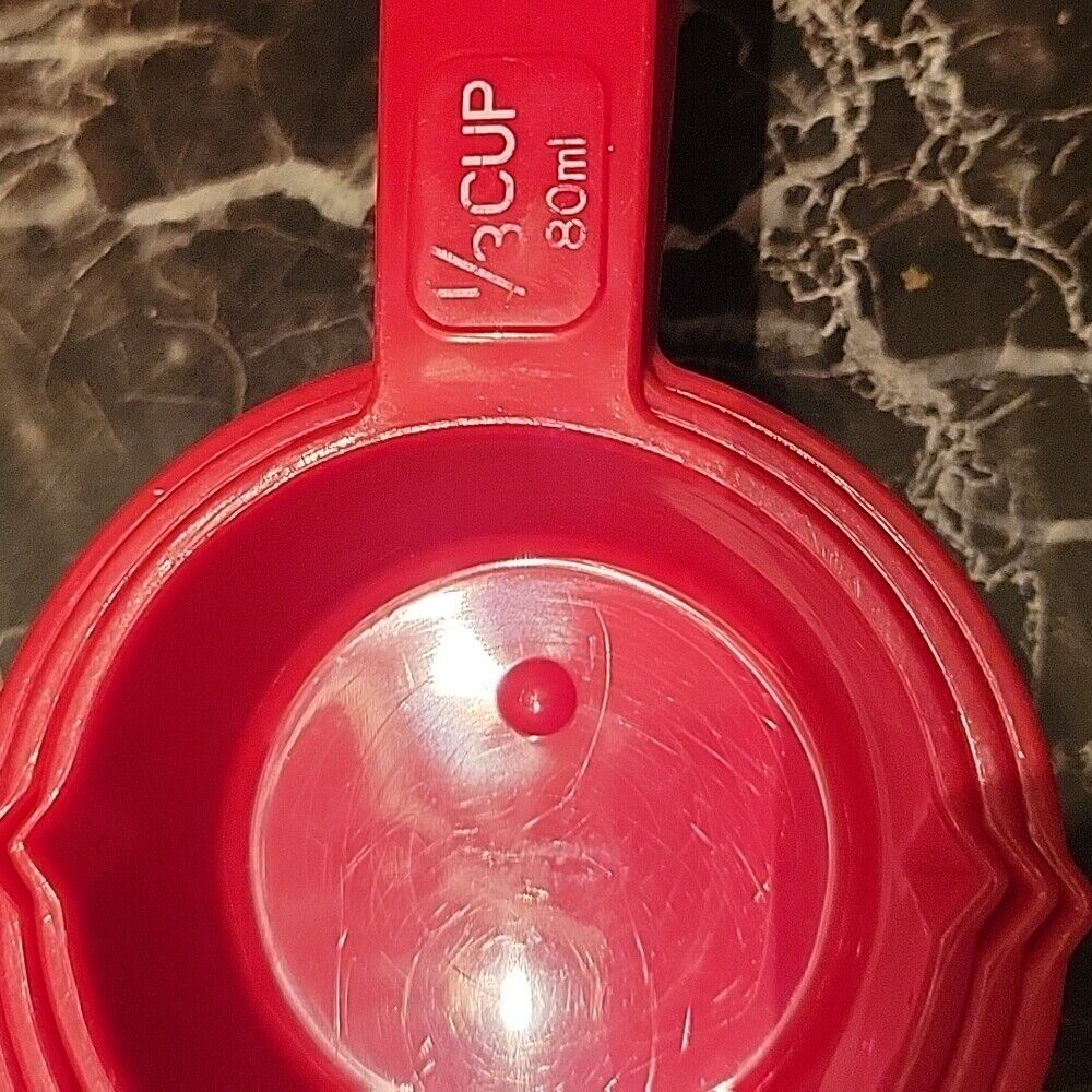 4 Piece Betty Crocker Red Nesting Measuring Cups Set 1/4 1/3 1/2 1 Cup + 1 More