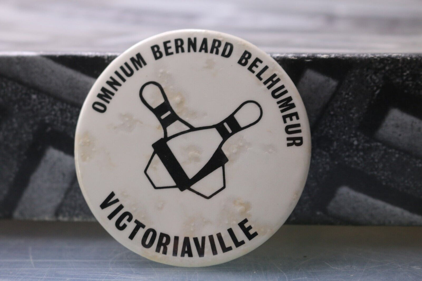 Macaron Pinback Vintage Omnium Bernard Belhumeur Victoriavilleqc Quilles Bowling