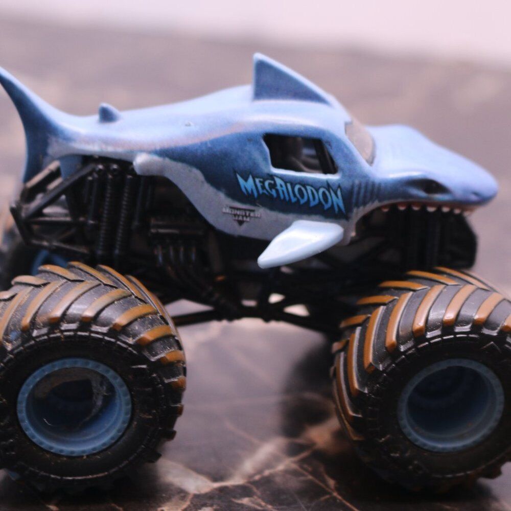 Megalodon hot hot sale wheels