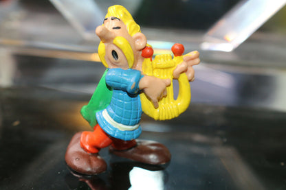 Astérix Assurancetourix ©Dargaud 74 Bully. N°4  Figure Toy Pvc Rare Toy Figurine