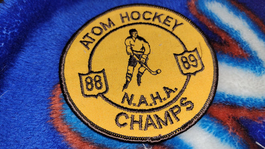 Vintage Shoulder Patche Souvenir Atom Hockey N.A.H.A. Champs