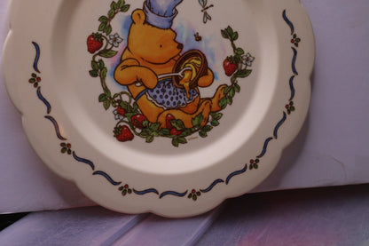 Vintage Disney Winnie The Pooh Mixing Honey Picnic Melamine Vtg Plate Selandia 2