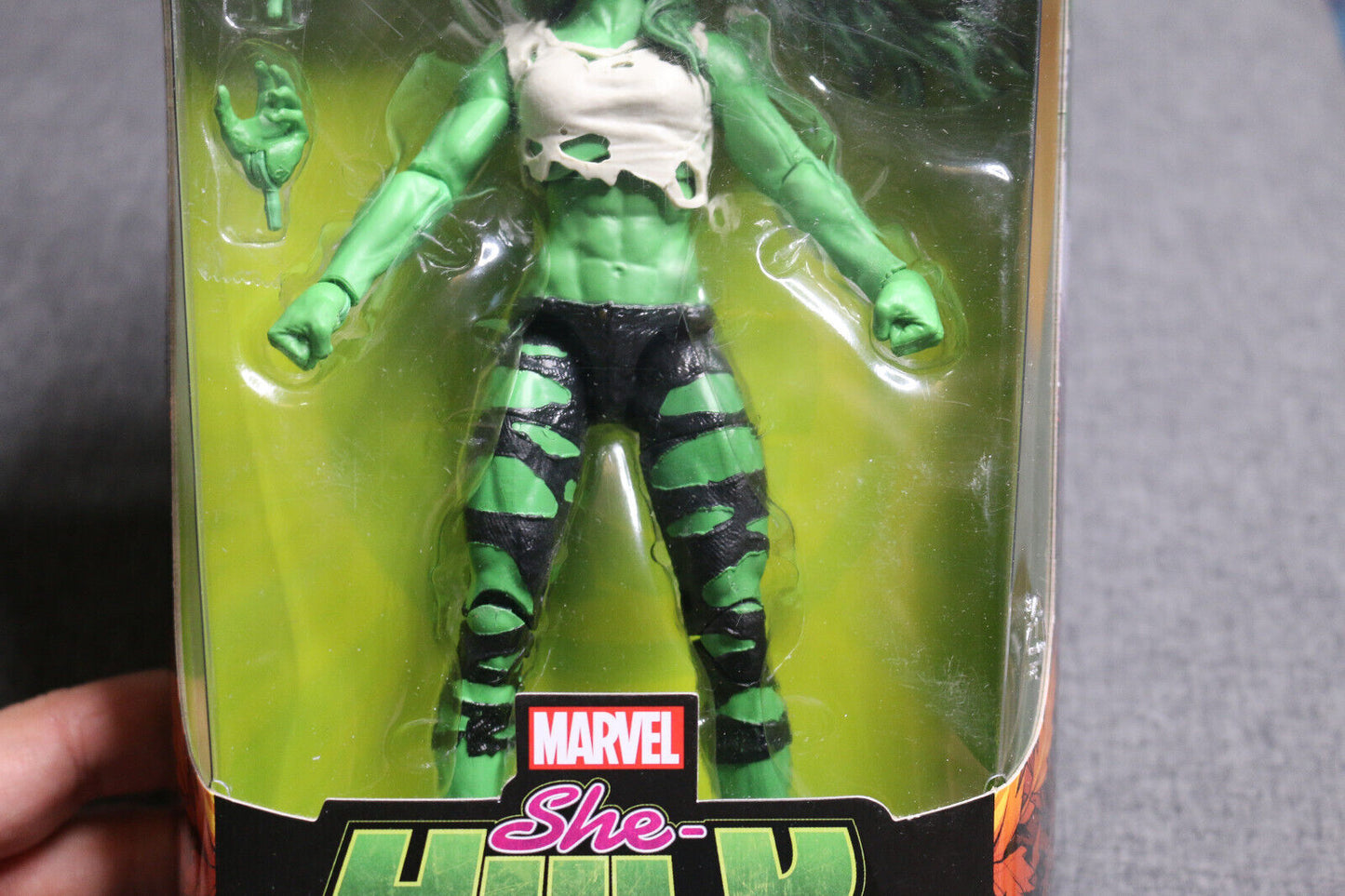 New Avengers Marvel Legends Series 6-Inch She-Hulk Action Figure Sealed Complete