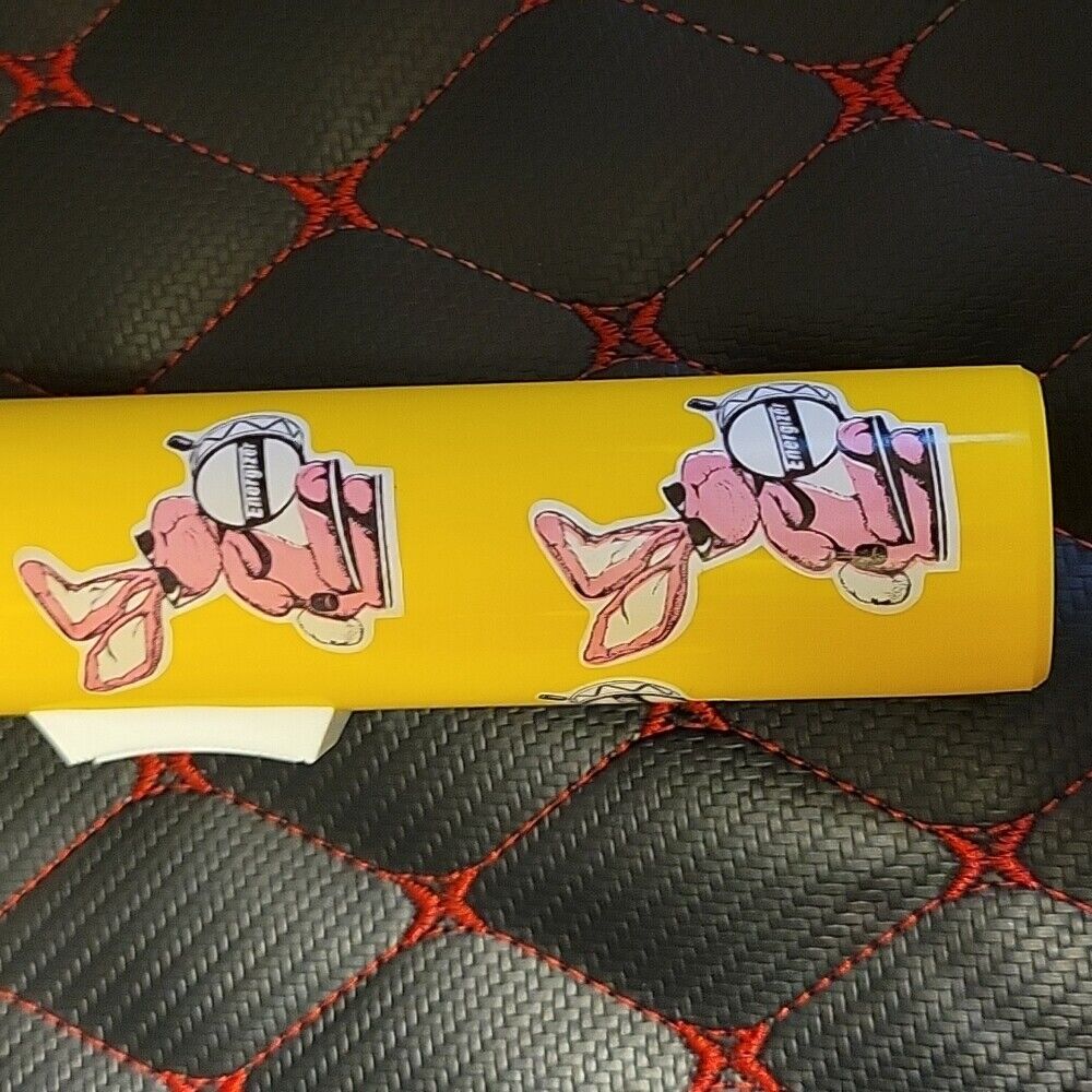Collectable Eveready Energizer Bunny Yellow Plastic Flashlight - Working