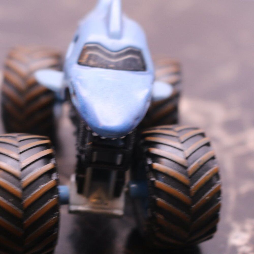 Megalodon monster truck hot wheels online