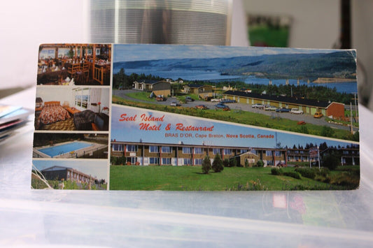 Vintage Post Card Seal Island Motel & Restaurant Bras D'Or Brochure