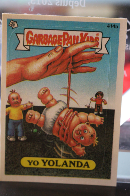 Yo Yolanda 1987 Garbage Pail Kids Sticker Gpk #414B Nm-Mint Sharp Corners