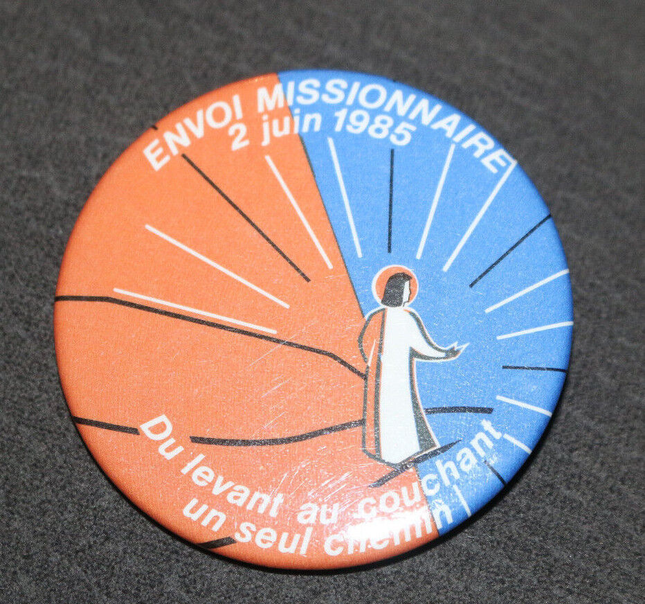 Envoi Missionnaire 1985 Couchant Seul Chemin Québec Buttons Pin Back Macaron