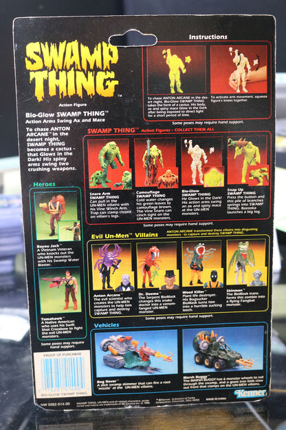 1990 Kenner Swamp Thing Bio-Glow With Action Arm Swing Ax And Mace Moc Glows!